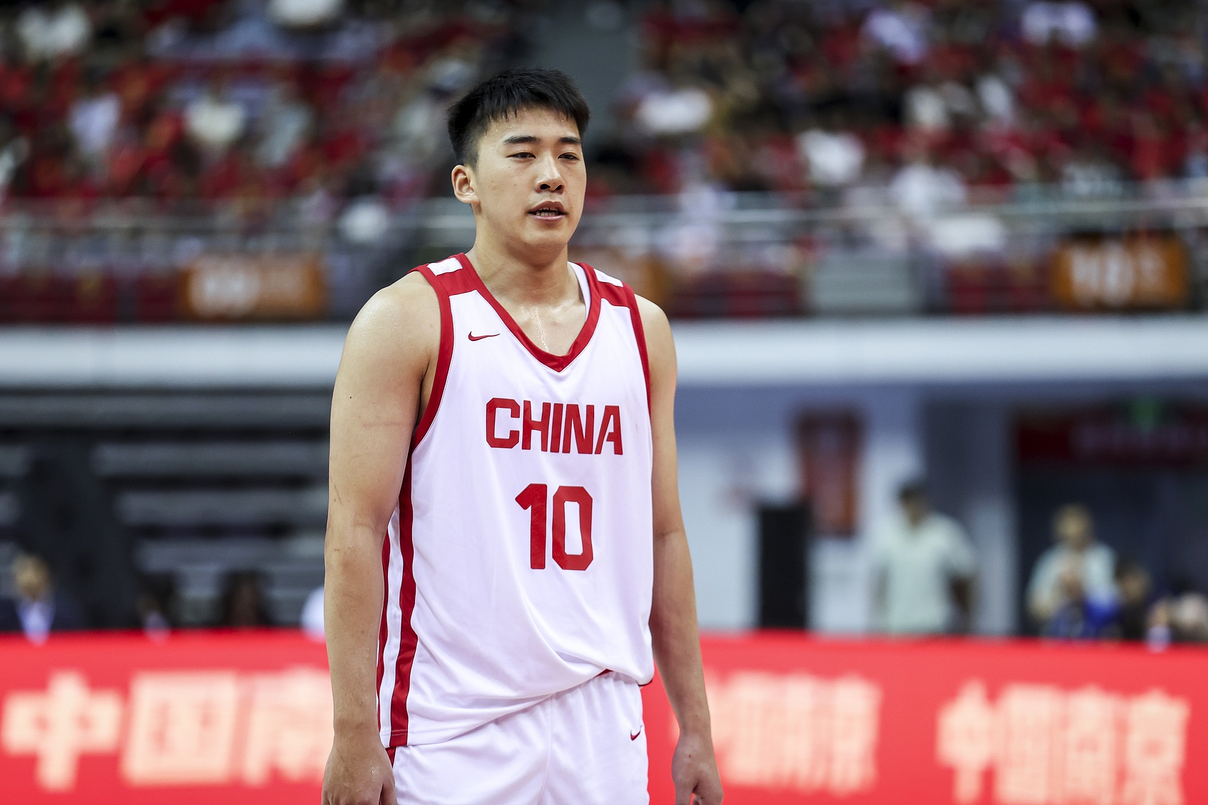开云登录入口-媒体人：想涌出更多王俊杰 基层篮球需多些全面培养 少些功利心态